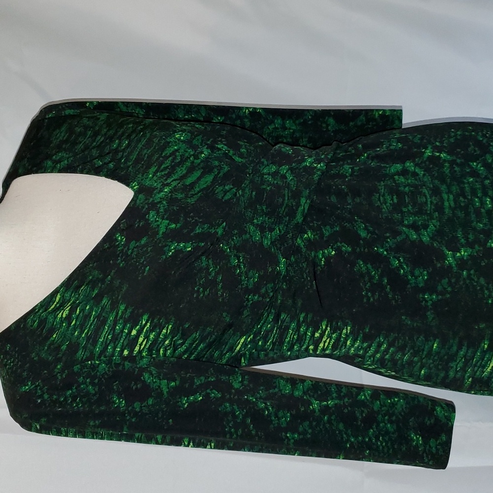 T Tahari - Petite Dress